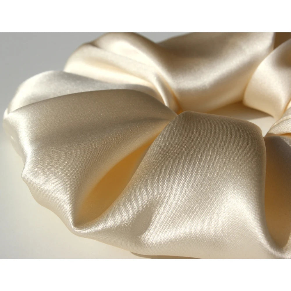 Silk Scrunchies – Moisture Care Set