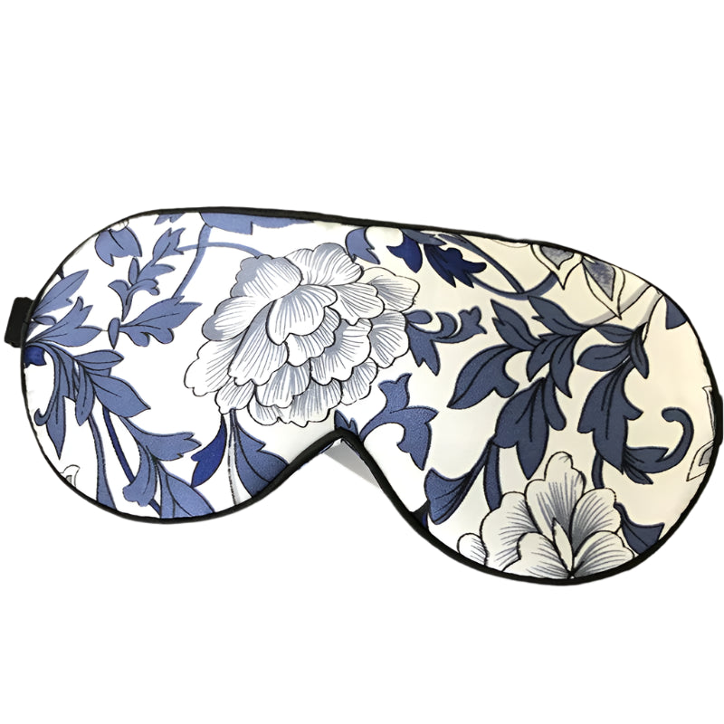 Silk Sleep Mask – Minimalist & Gentle