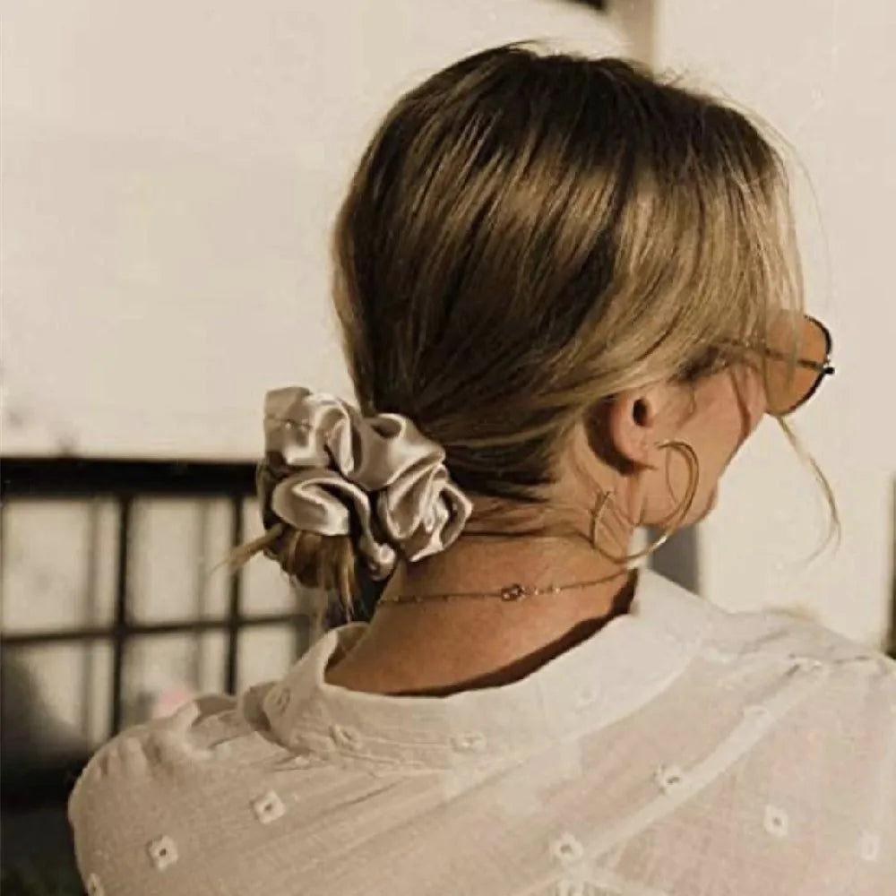 Silk Hair Ties – Anti-Frizz Protection