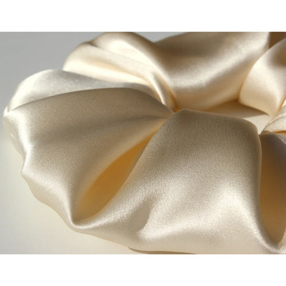 Silk Scrunchies – Moisture Care Set