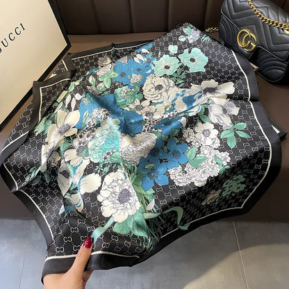 Luxury silk scarf 68x68 cm smooth breathable fabric