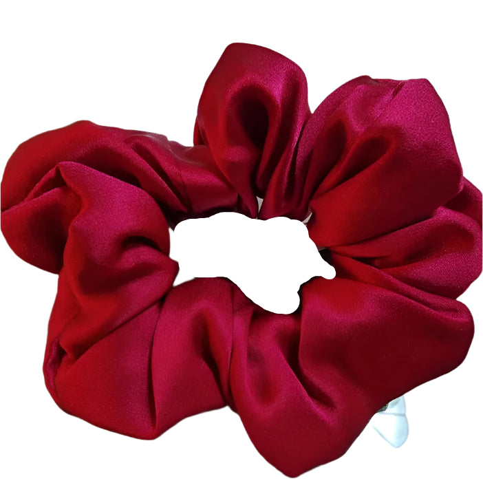 Silk Scrunchies – Soft & Luxurious Hold