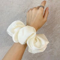 Pearl White