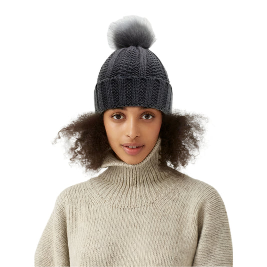 Satin-Lined Winter Beanie – Warm, Stylish & Frizz-Free Hair Protection